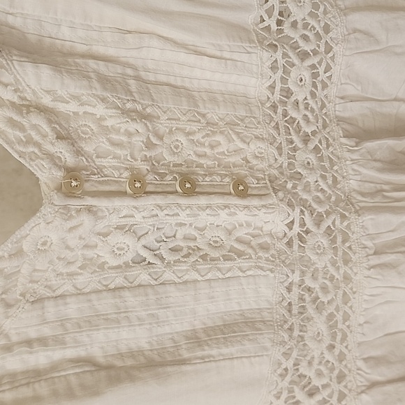 🎀🩷 ABERCROMBIE CROCHET EMBROIDERED MINI DRESS 🩷🎀 - Picture 6 of 17